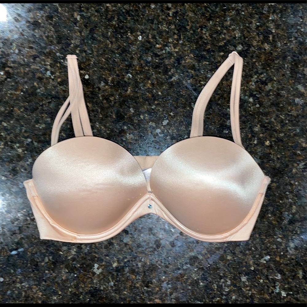 Victoria Secret convertible bra 36C